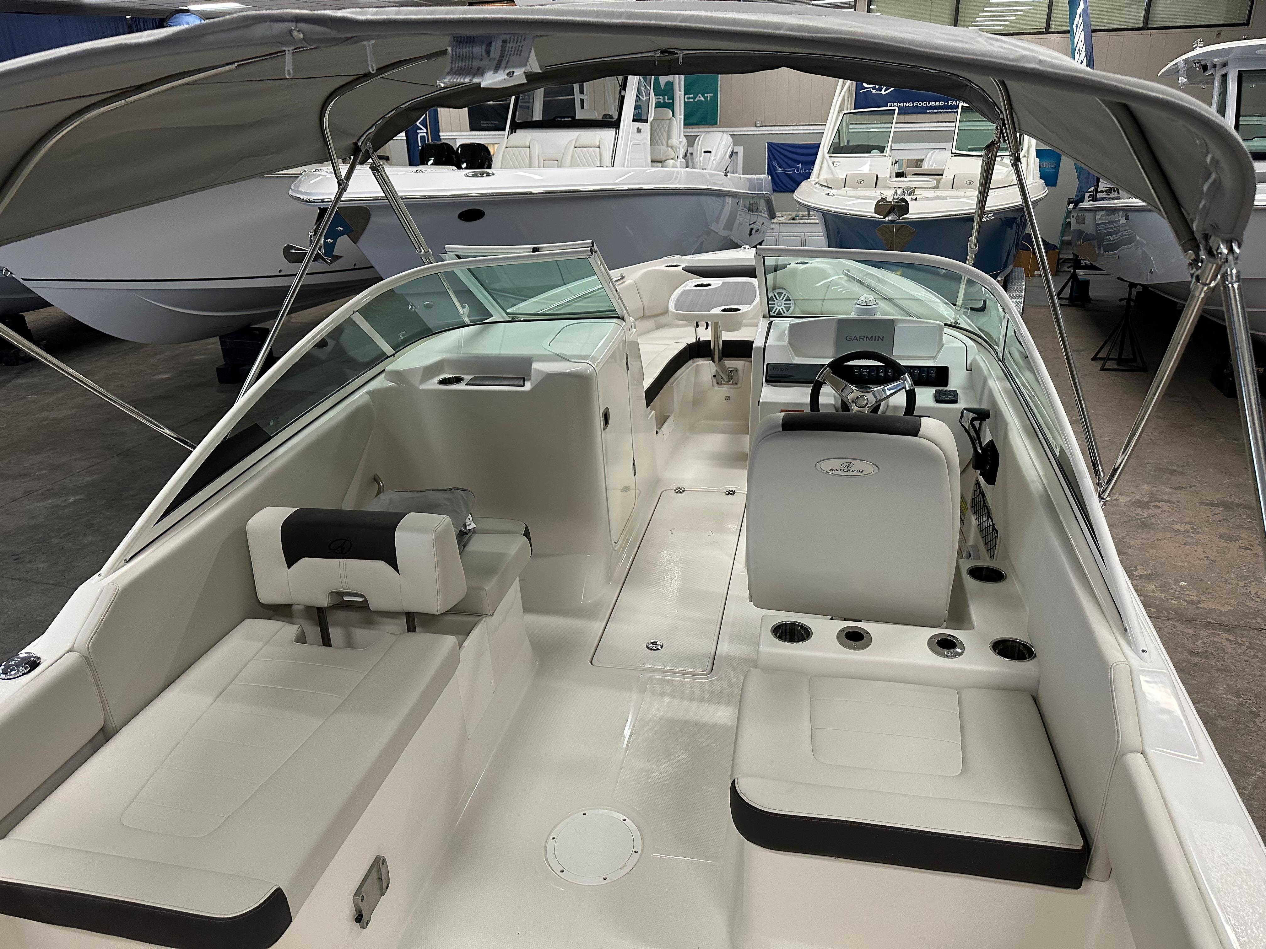 2023 Sailfish 226 DC Dual Console for sale - YachtWorld