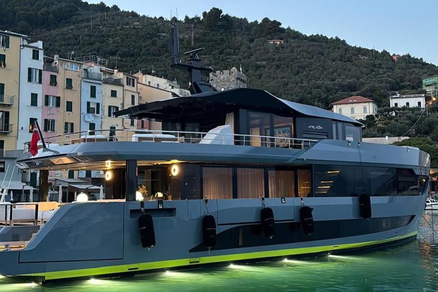 2024 Arcadia Yachts 95 