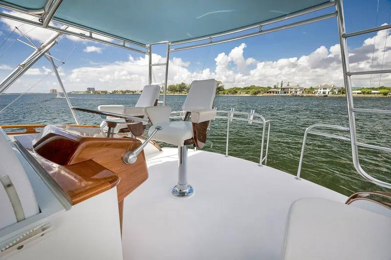 No Agenda Yacht Photos Pics Helm Seating