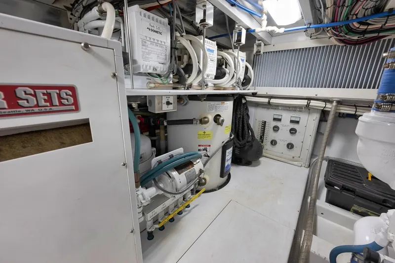 No Agenda Yacht Photos Pics Engine Room