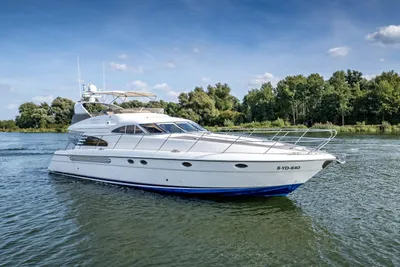 Fairline Squadron 59
