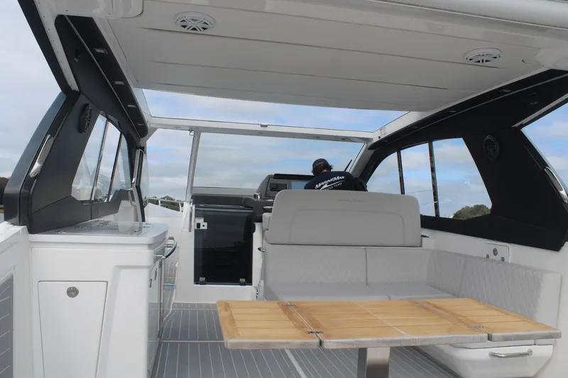 Liquid Aloha Yacht Photos Pics 