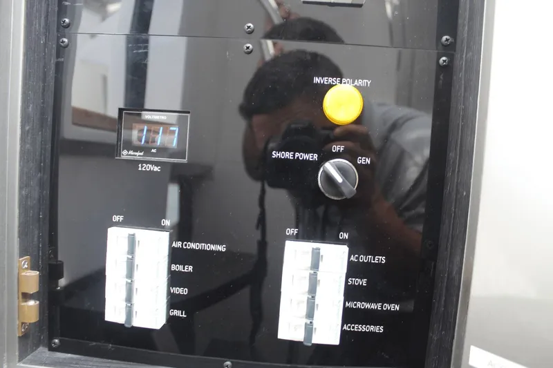 Liquid Aloha Yacht Photos Pics 