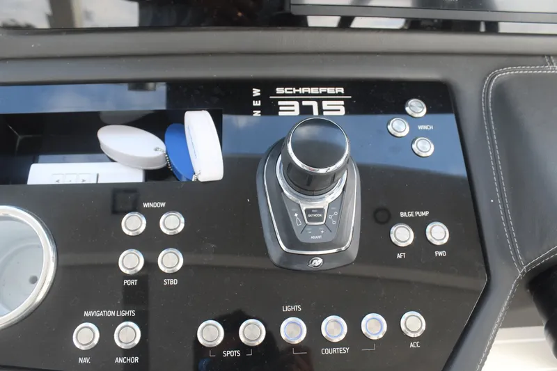 Liquid Aloha Yacht Photos Pics 