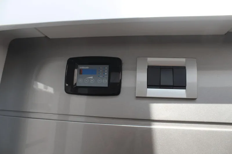 Liquid Aloha Yacht Photos Pics 