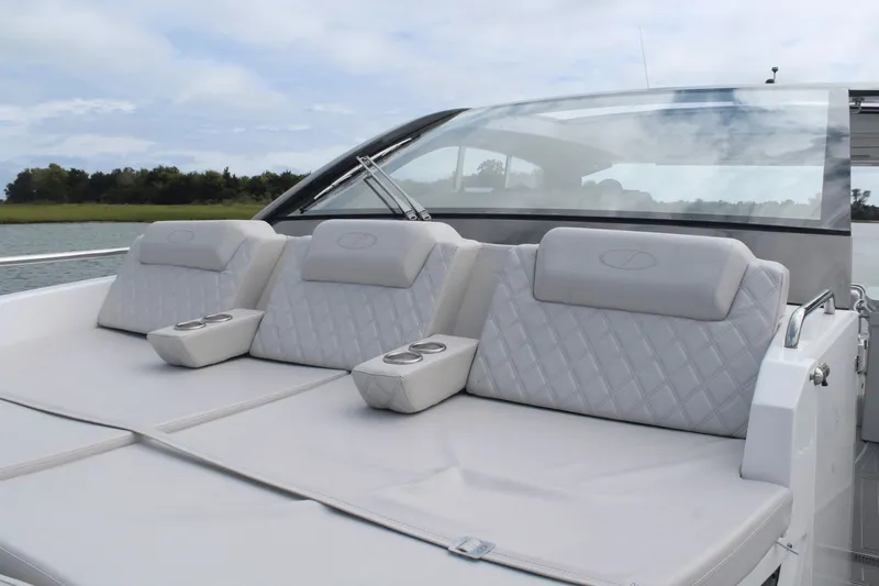 Liquid Aloha Yacht Photos Pics 