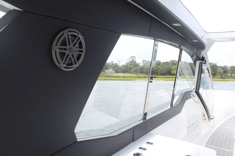 Liquid Aloha Yacht Photos Pics 