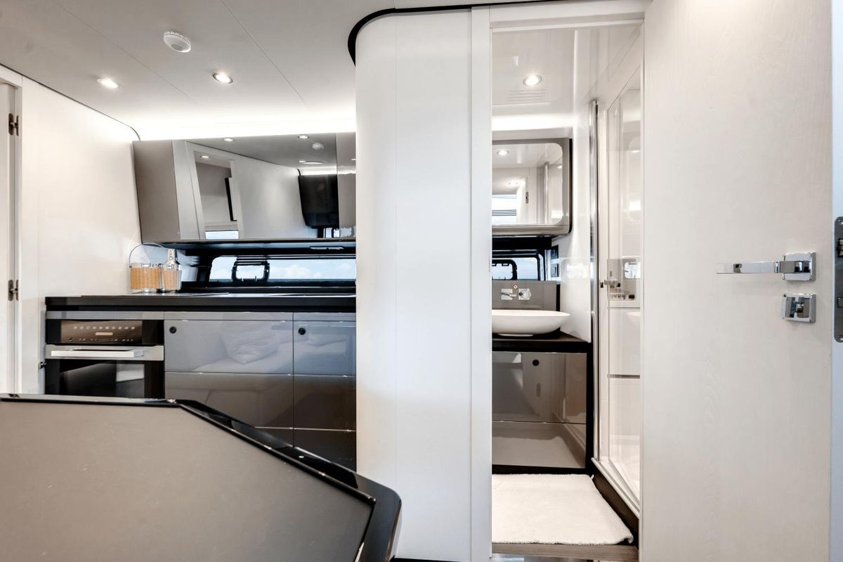 2024 Azimut 48 