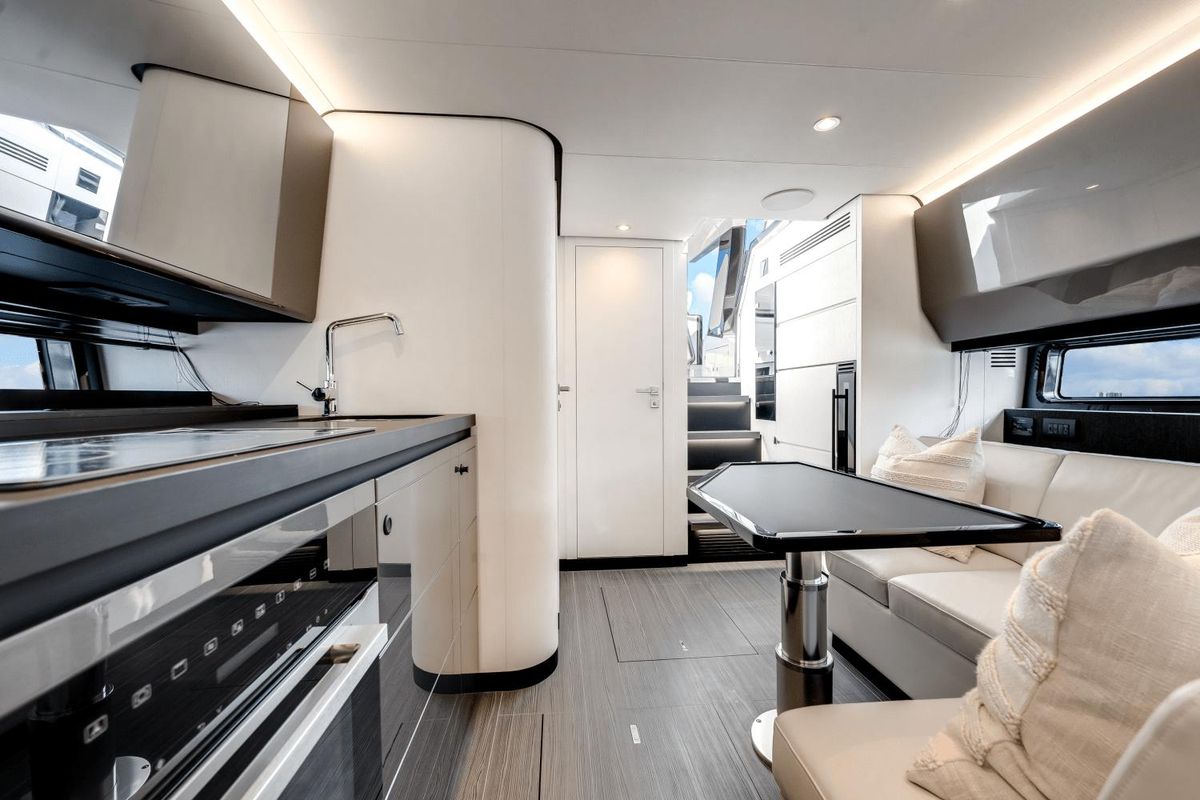2024 Azimut 48 