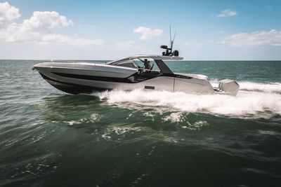Yacht