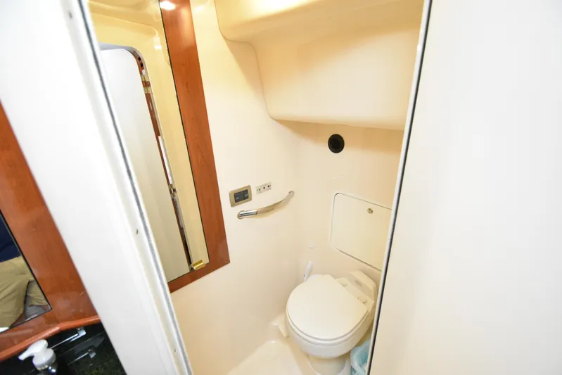 Litigator Yacht Photos Pics 