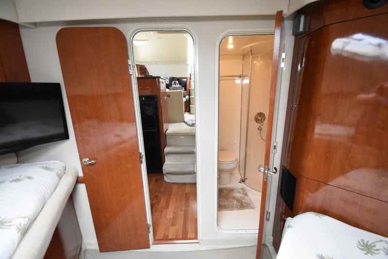 Litigator Yacht Photos Pics 