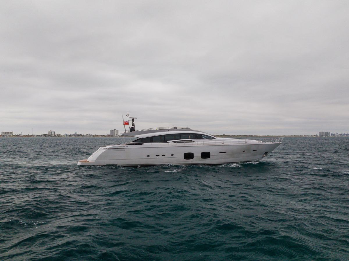 2018 Pershing 108 