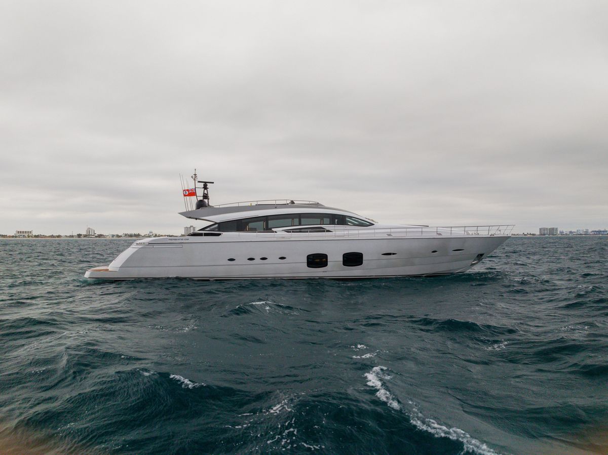 2018 Pershing 108 