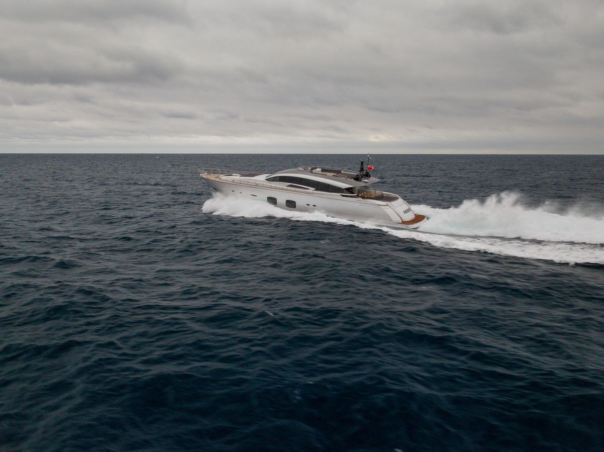 2018 Pershing 108 