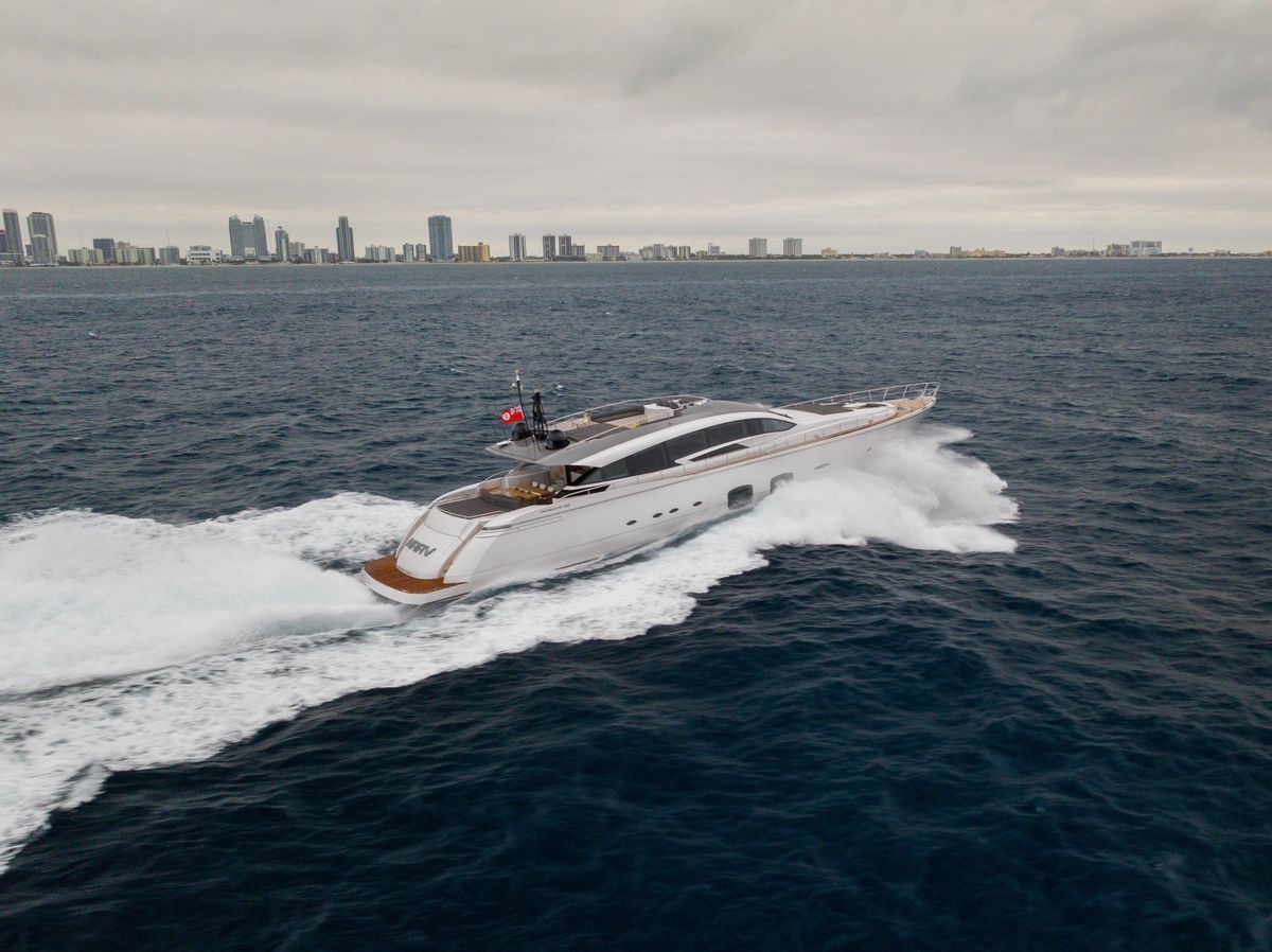 2018 Pershing 108 