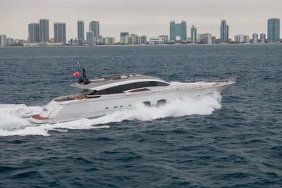 Pershing 108