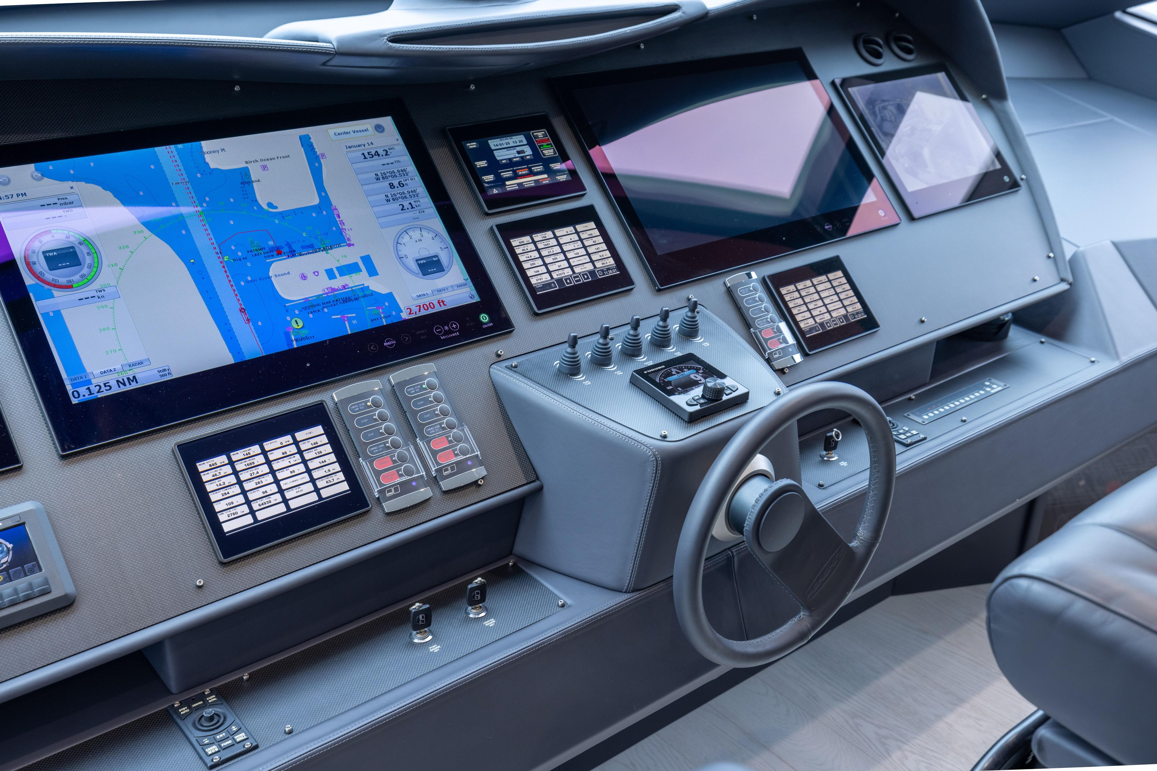 Yacht