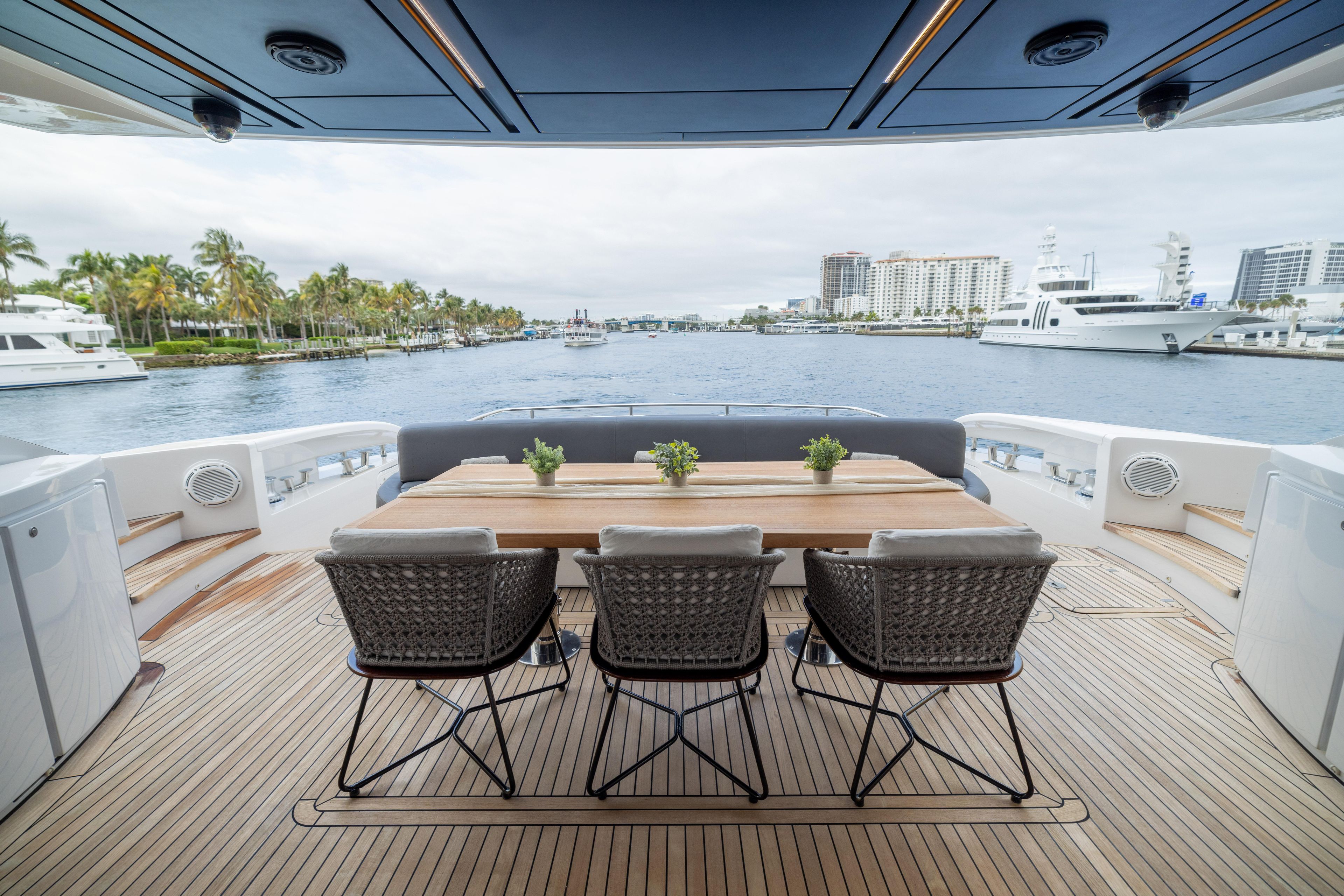 Yacht