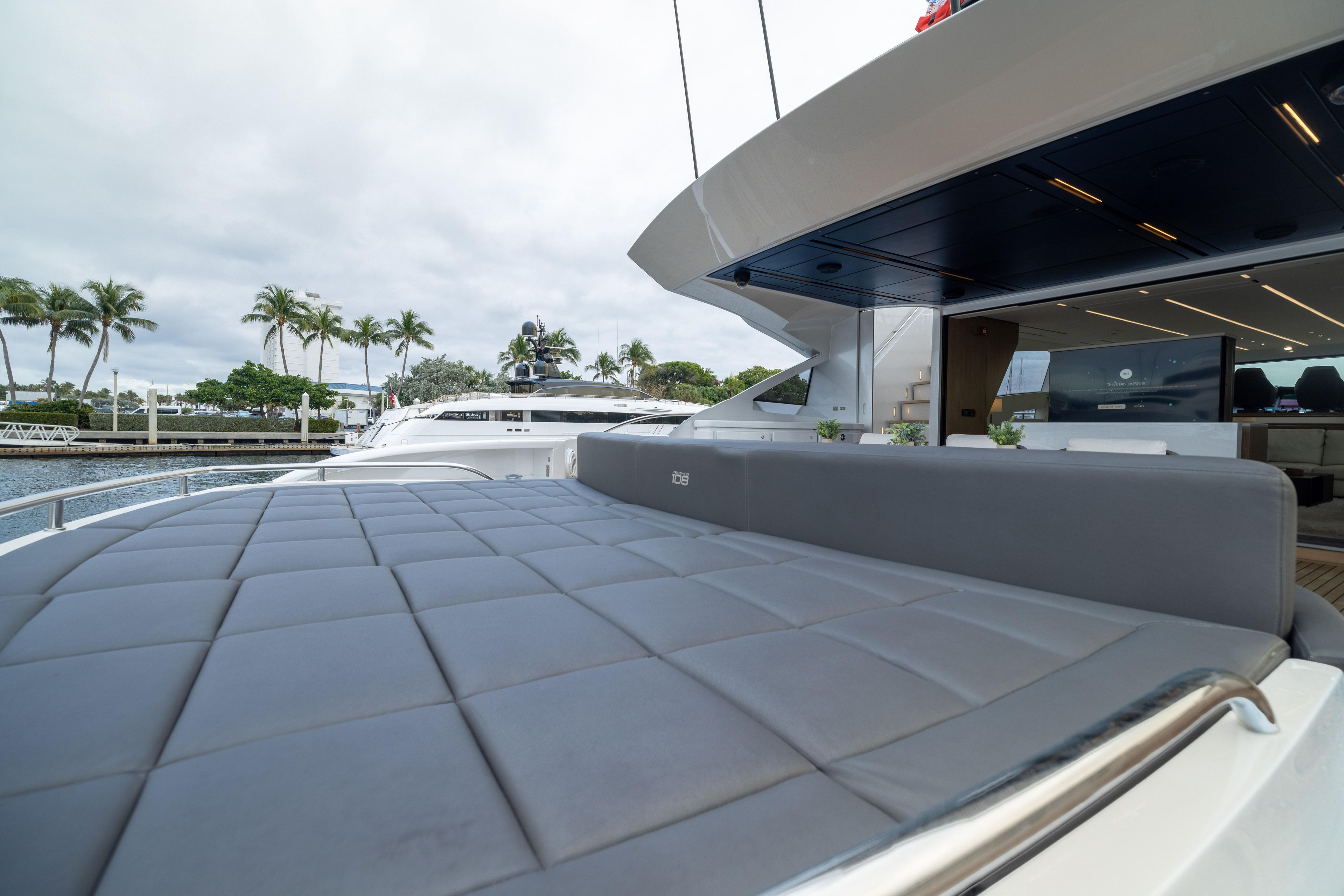 2018 Pershing 108 