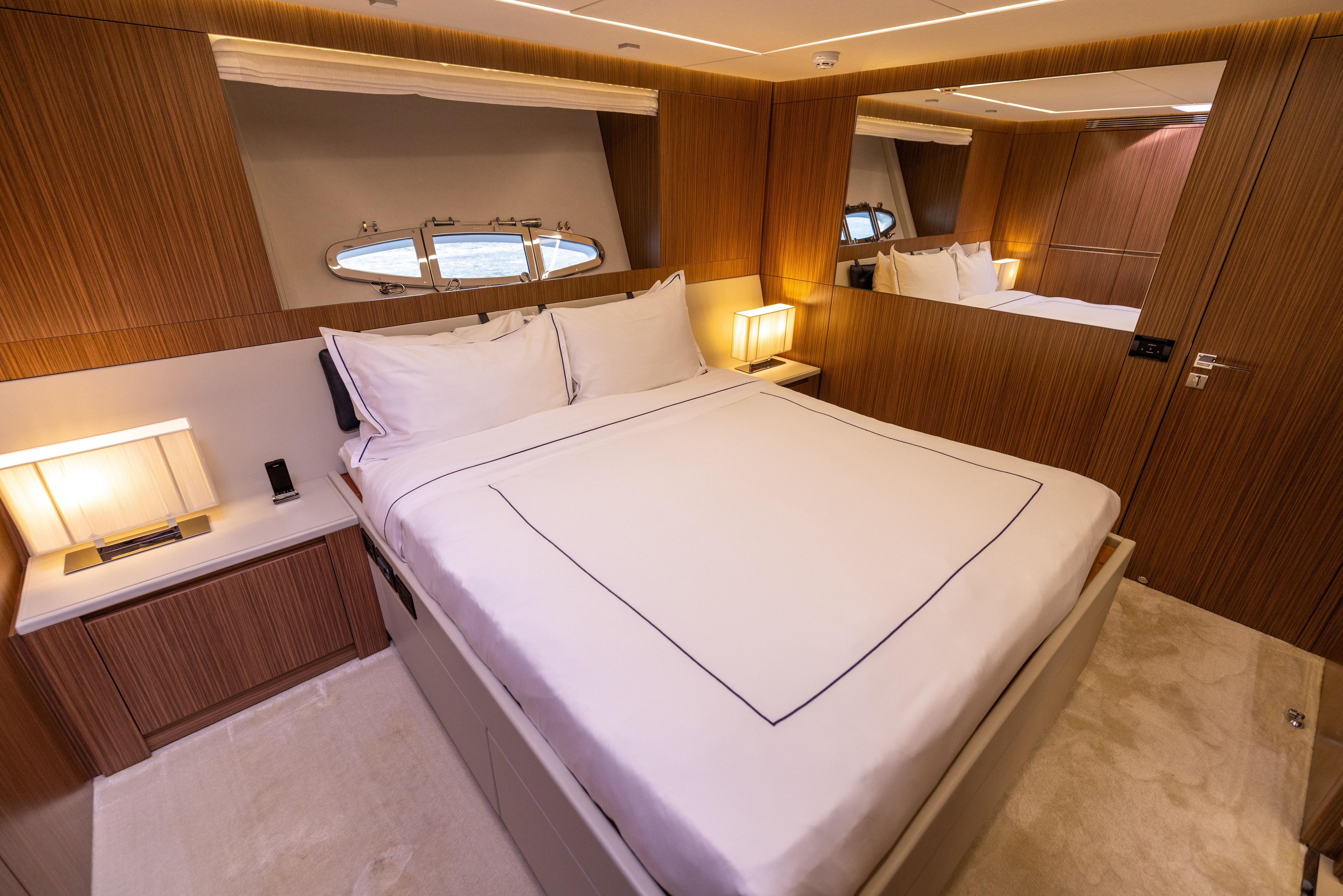 2018 Pershing 108 