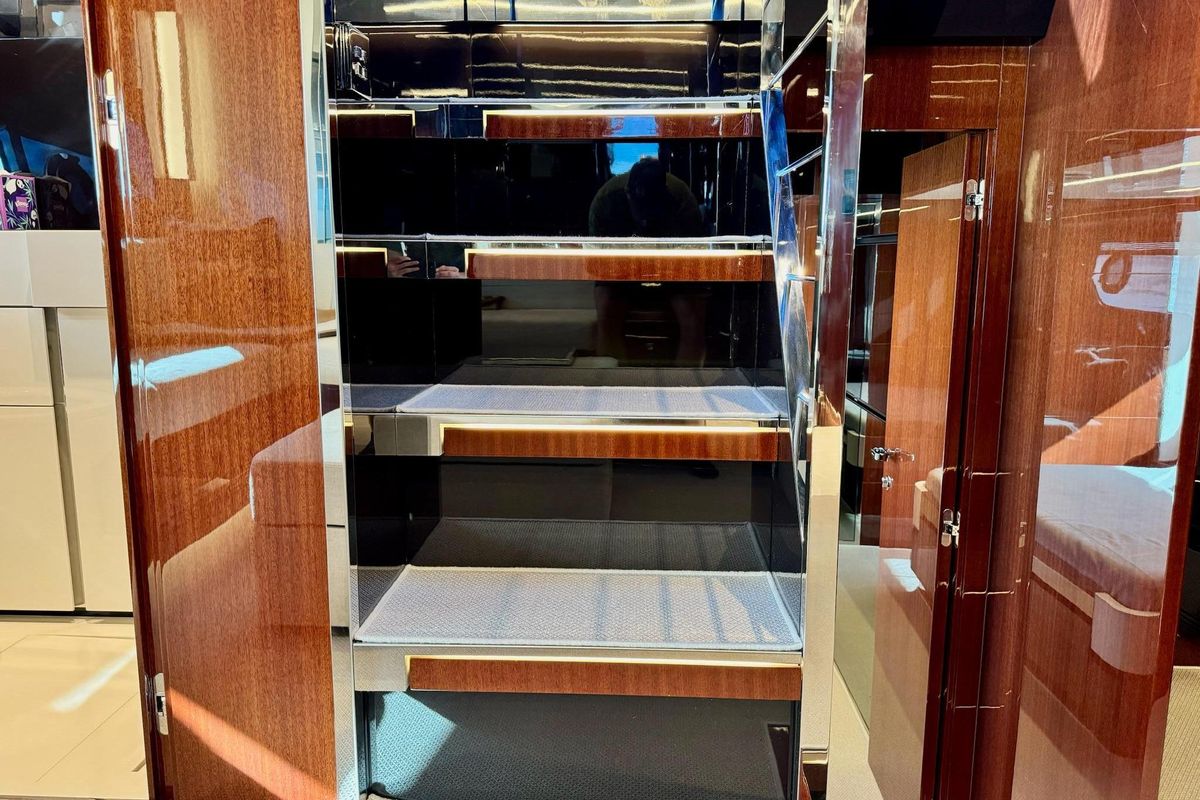 2018 Riva 56 
