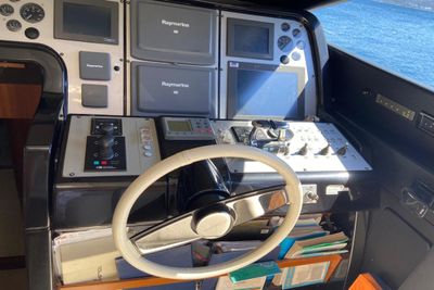 Yacht