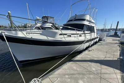 Mainship Mark Iii