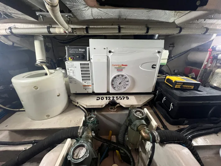 Cheri Pie Yacht Photos Pics 