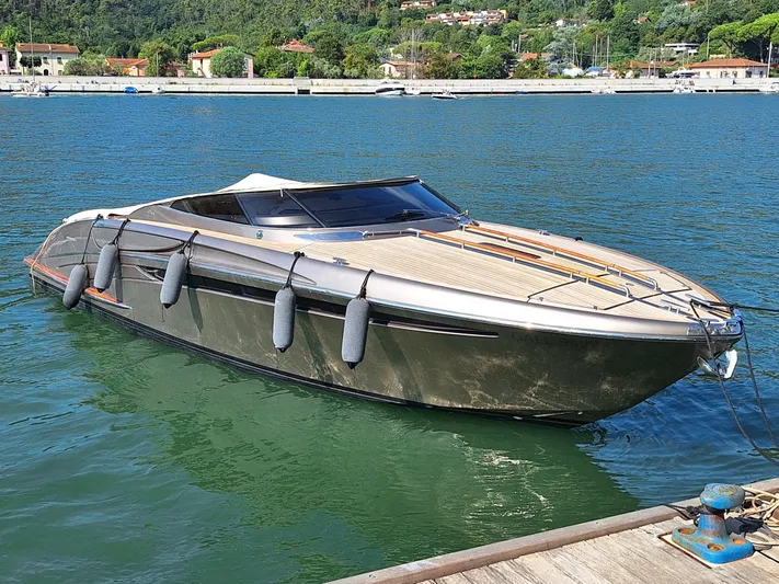 Frida Yacht Photos Pics 