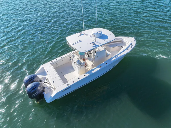  Yacht Photos Pics 2018 Jupiter 26 FS boat on water, aerial view, twin engines, white hull.