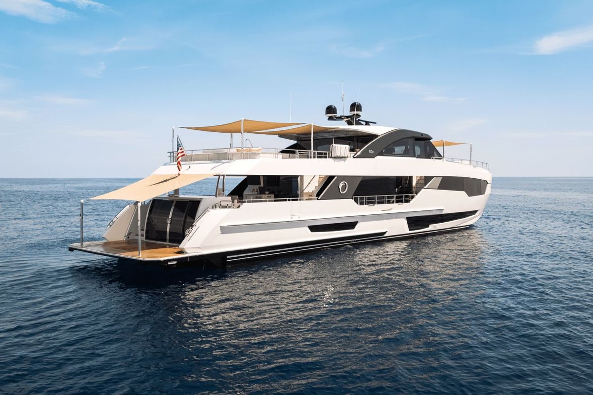 2022 Ocean Alexander 98 