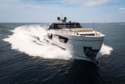 Yacht