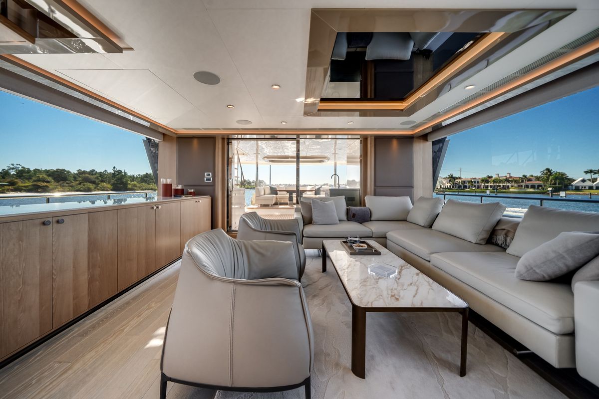 2025 Ocean Alexander 95 