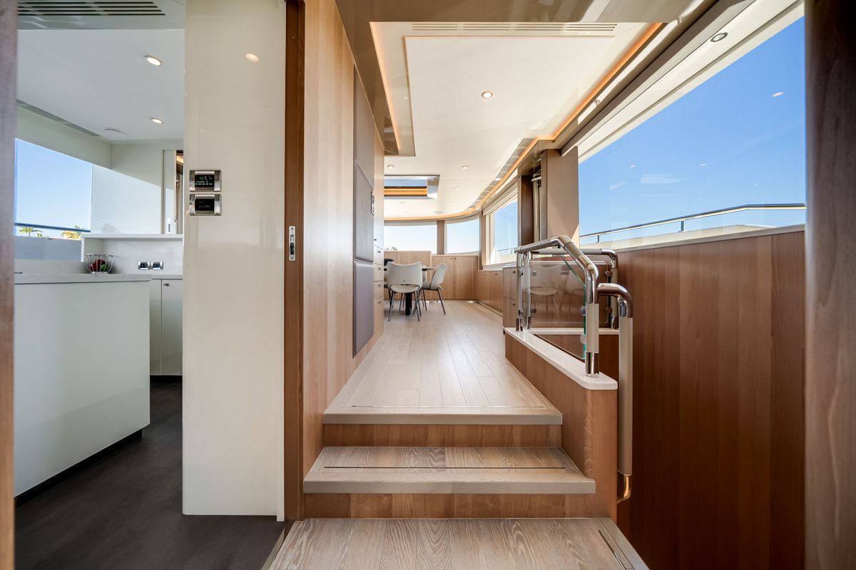 2025 Ocean Alexander 95 