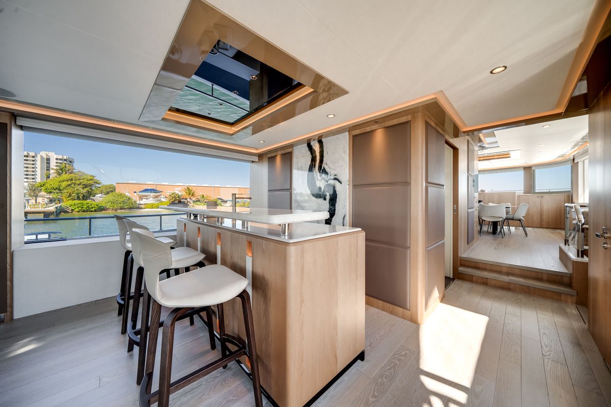 2025 Ocean Alexander 95 