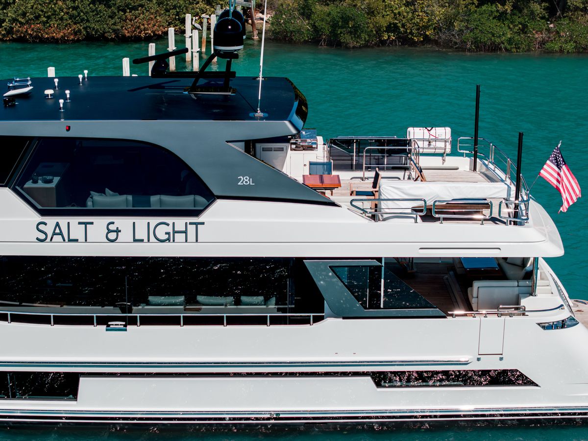 2025 Ocean Alexander 95 