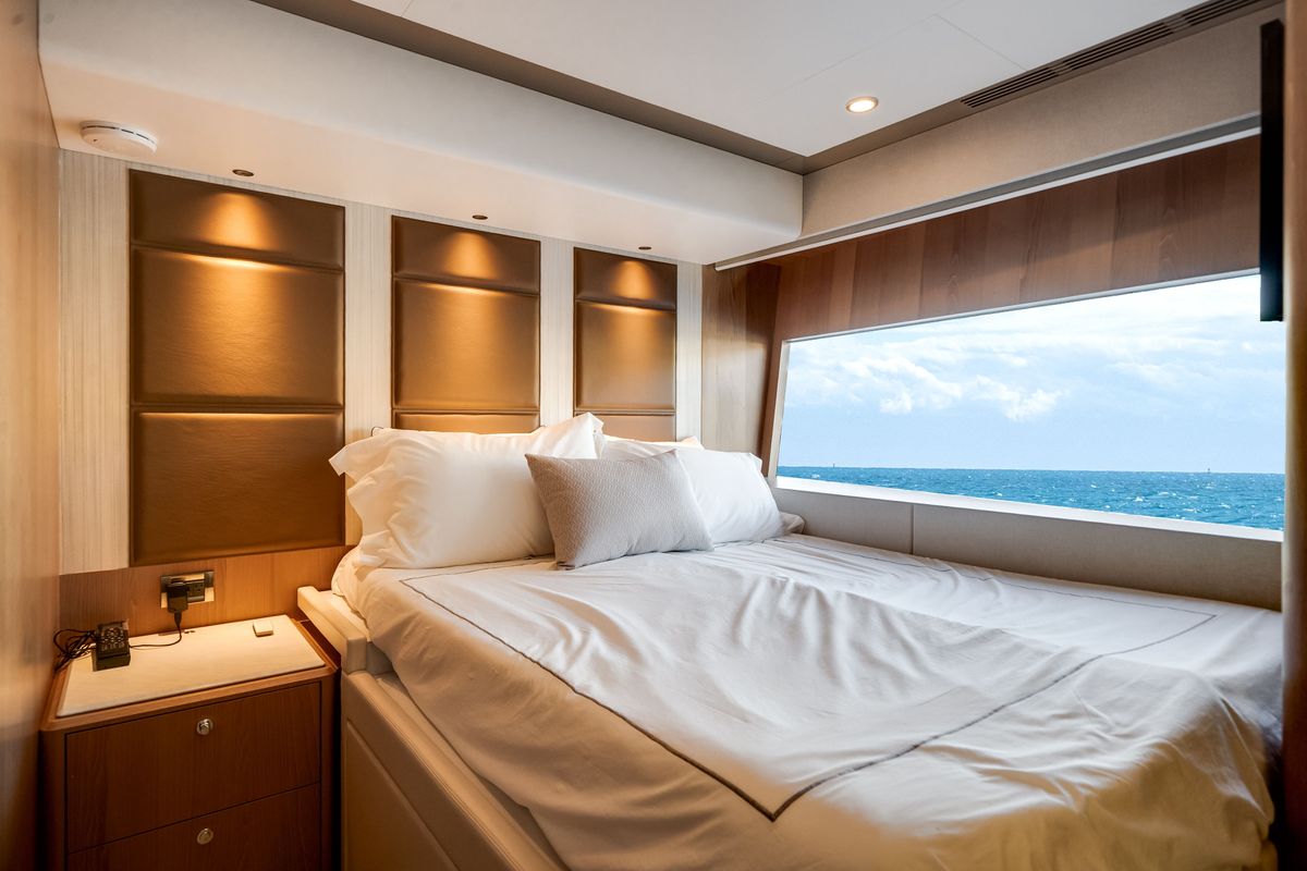 2025 Ocean Alexander 95 