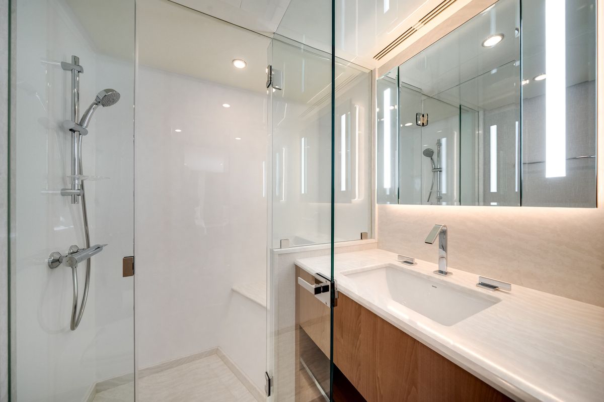 2025 Ocean Alexander 95 