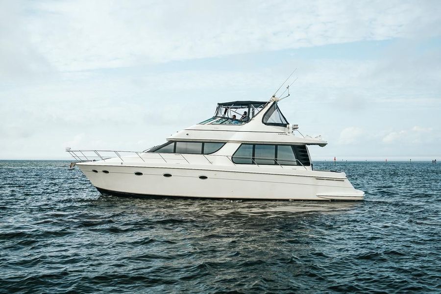 1998 Carver 53 Voyager
