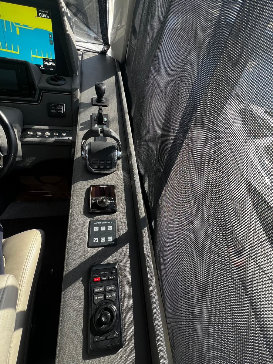 2019 Maritimo 54 