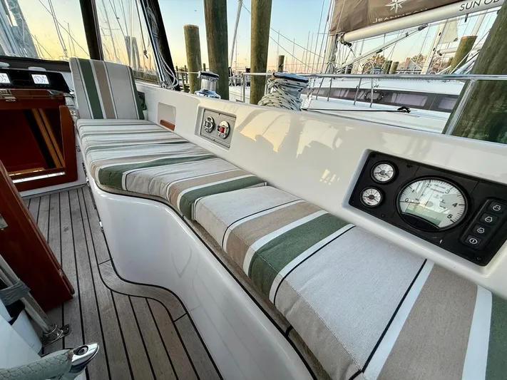 Hylander Yacht Photos Pics 