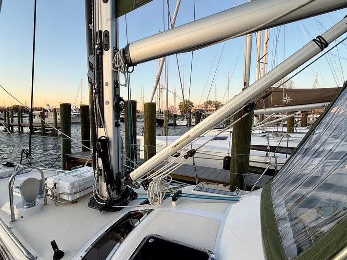 Hylander Yacht Photos Pics 