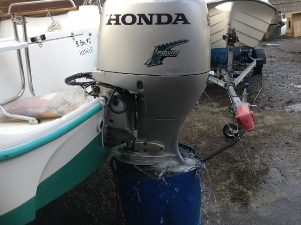 2005 Honda BF90 Longshaft,Electric Start,Power trim & Tilt