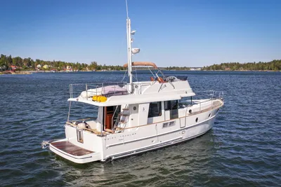 Beneteau Swift Trawler 44