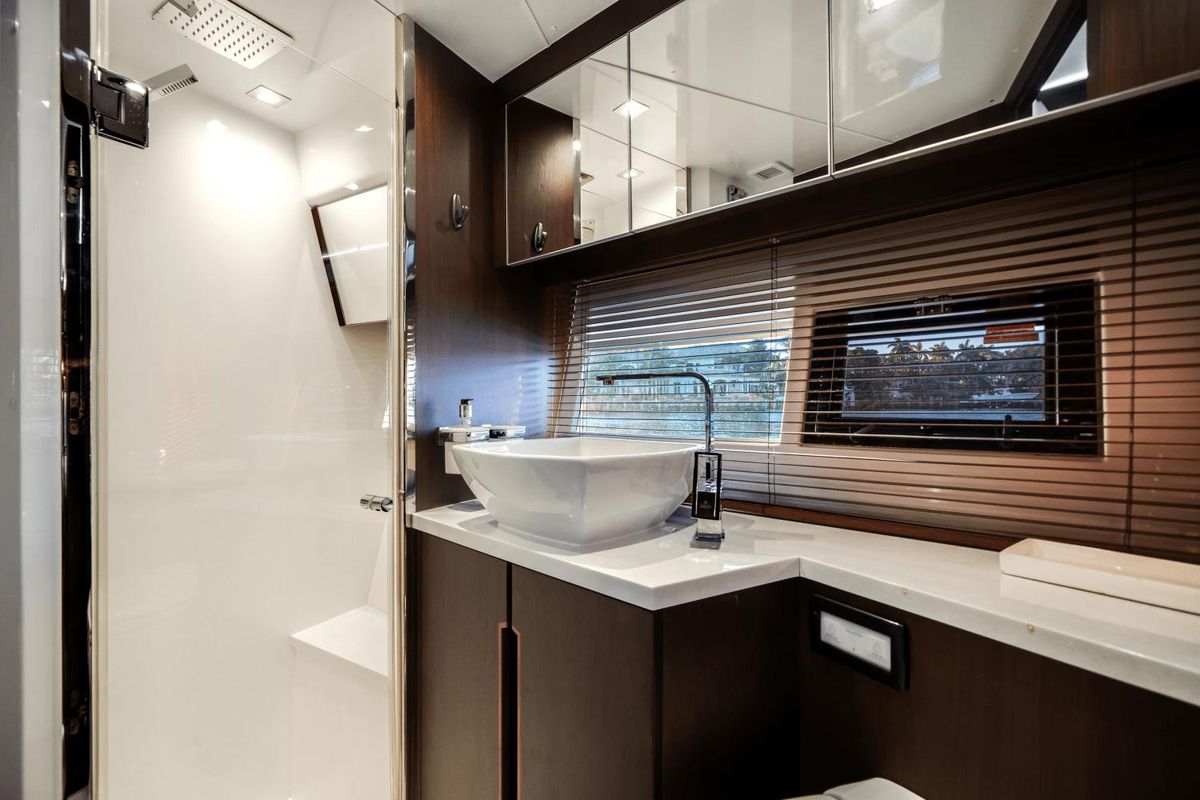 2018 Galeon 56 
