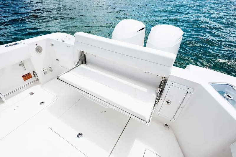  Yacht Photos Pics Manufacturer Provided Image: Manufacturer Provided Image