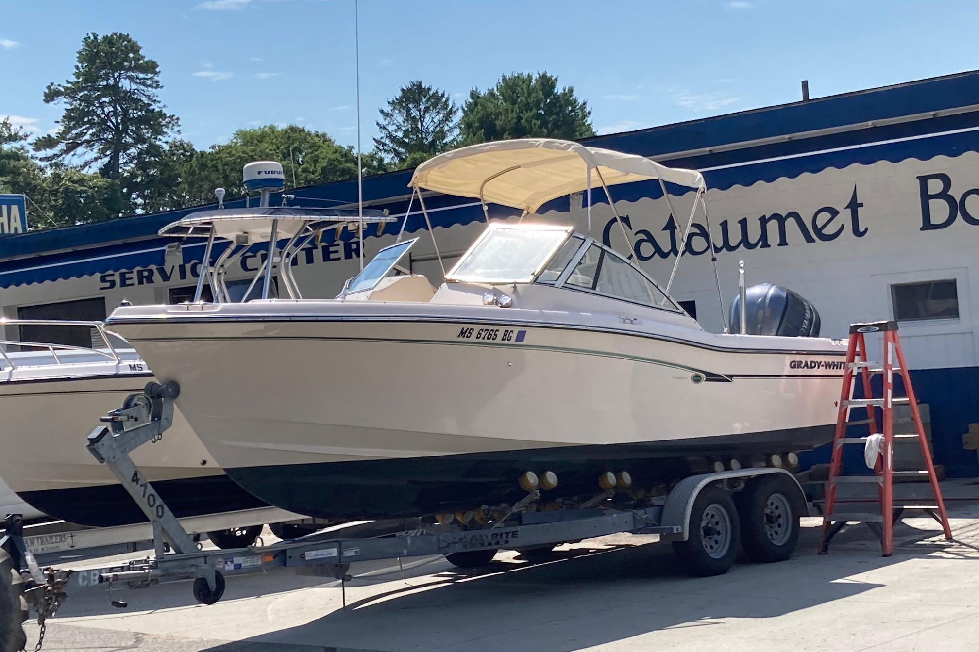2013 GradyWhite 225 Freedom Walkaround Express Cruiser til salg