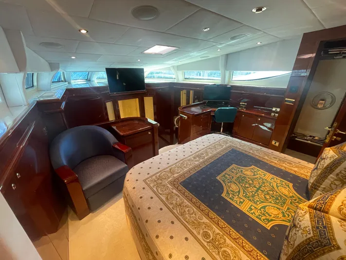 Sarah Sea Yacht Photos Pics Luxurious interior of 2004 Kaiserwerft Baron 102 yacht with elegant furnishings and decor.