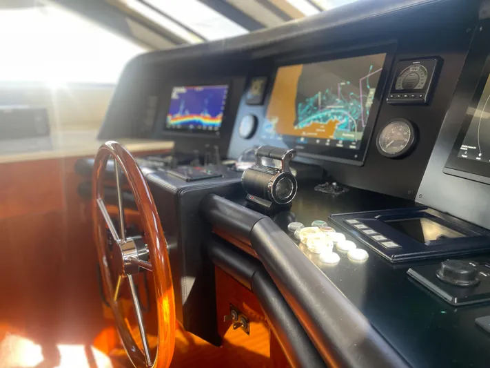 Sarah Sea Yacht Photos Pics 